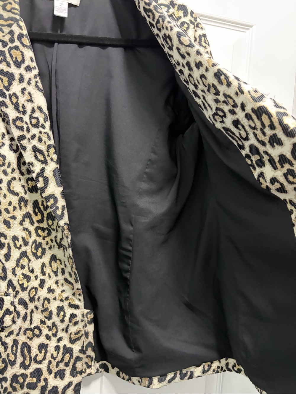 Chico's Leopard Print Blazer Jacket Cream Black Gold Metallic 2 Large - Picture 9 of 12